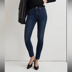 Madewell High Rise Skinny Jean, size 26